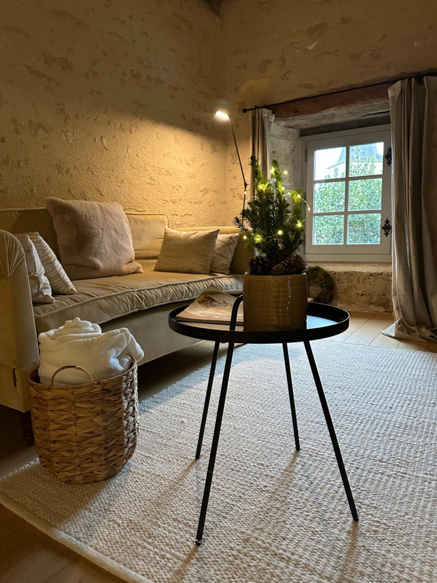 Chateauneuf Suites Kültér fotó